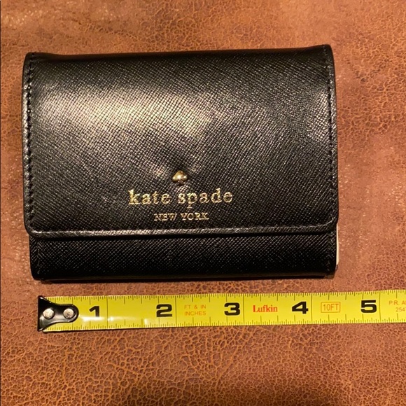 Kate Spade Wallet - Picture 13 of 15